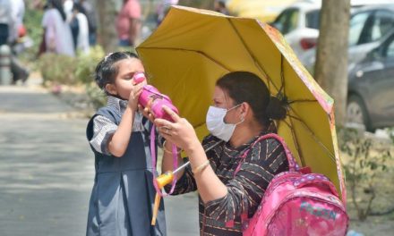 එල් නිනෝ උග්‍ර වන බවට විද්‍යාඥයන් අනතුරු අඟවද්දී අධික උෂ්ණත්වය වාර්තා බිඳ දමයි